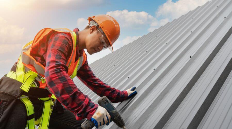 Professional gutter cleaning in Guysville, OH